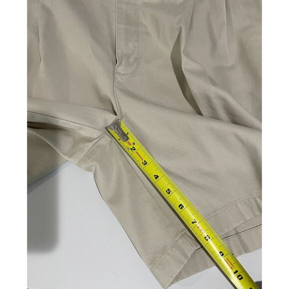 LL Bean Shorts Mens 37 Beige Chino Comfort Waist Pleated Front Zip Fly Outdoor - Picture 12 of 12